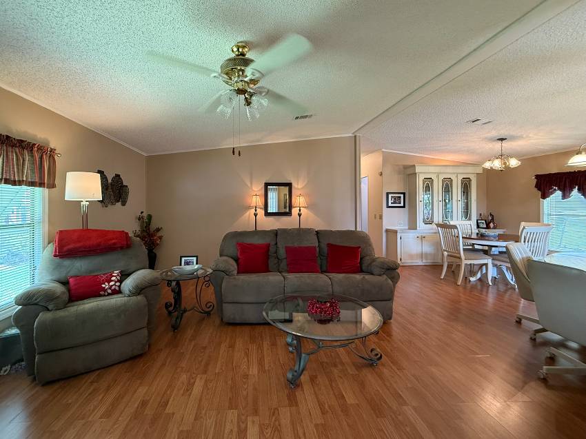 8104 Lake View Dr S a Ellenton, FL Mobile or Manufactured Home for Sale